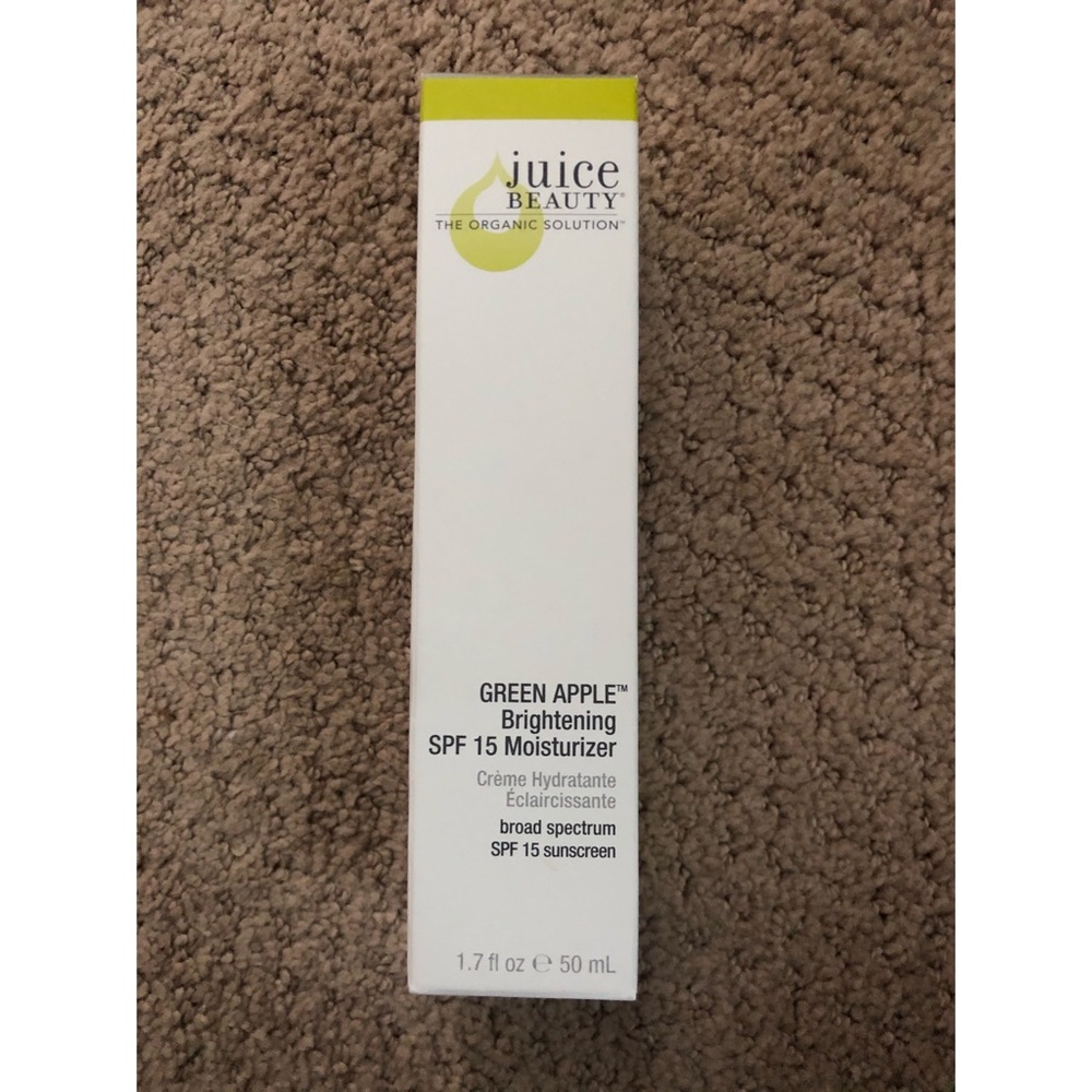 Brightening moisturizer with spf 15